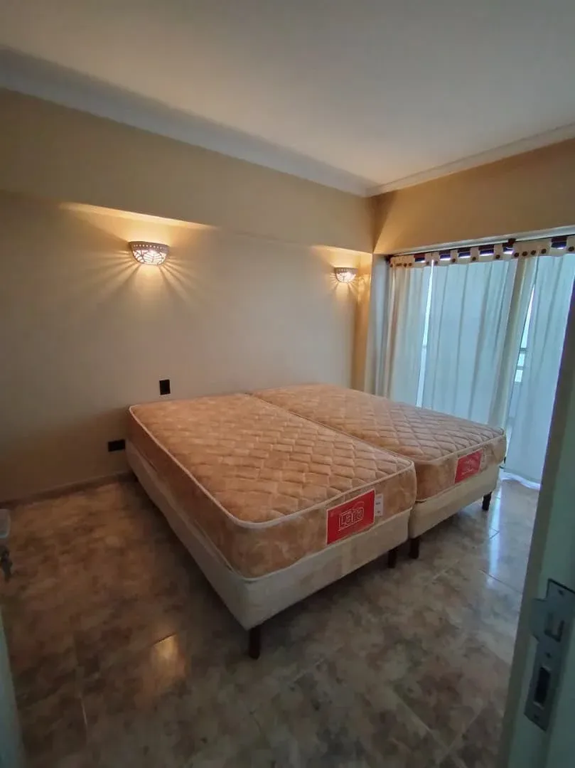 ¡Exclusivo apartamento en venta con espectacular vista al mar en Res. Costa Dorada! - 3