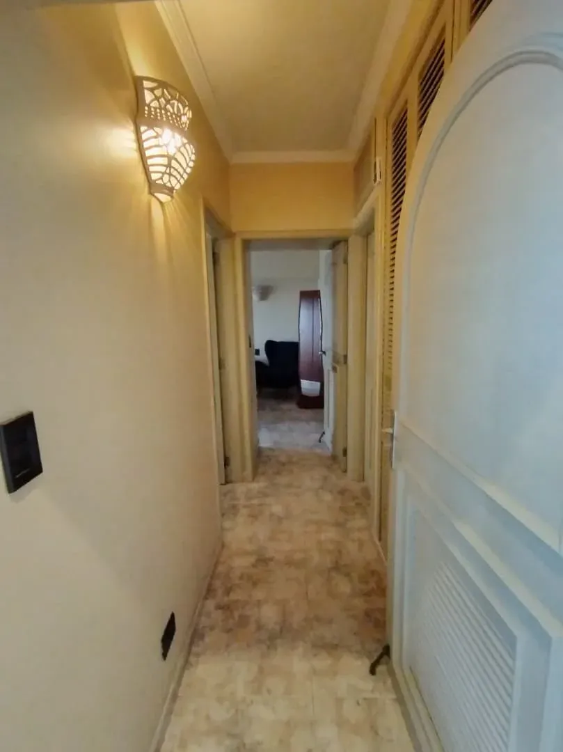 ¡Exclusivo apartamento en venta con espectacular vista al mar en Res. Costa Dorada! - 4