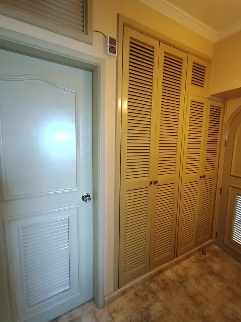 ¡Exclusivo apartamento en venta con espectacular vista al mar en Res. Costa Dorada! - 15