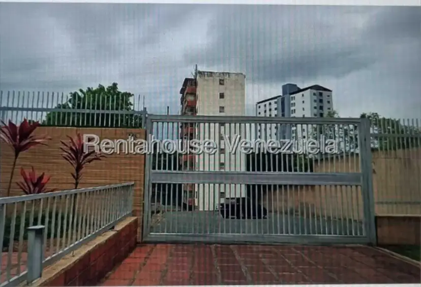 Apto. En Alquiler  -  MLS #26-18174  - El Marques 