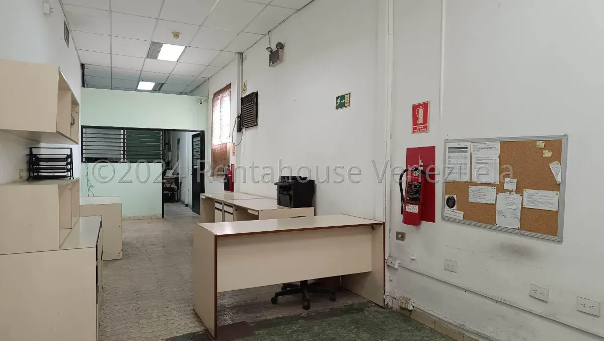 Maravilloso Local Comercial A Pie De Calle Montecristo, Los Chorros - 13
