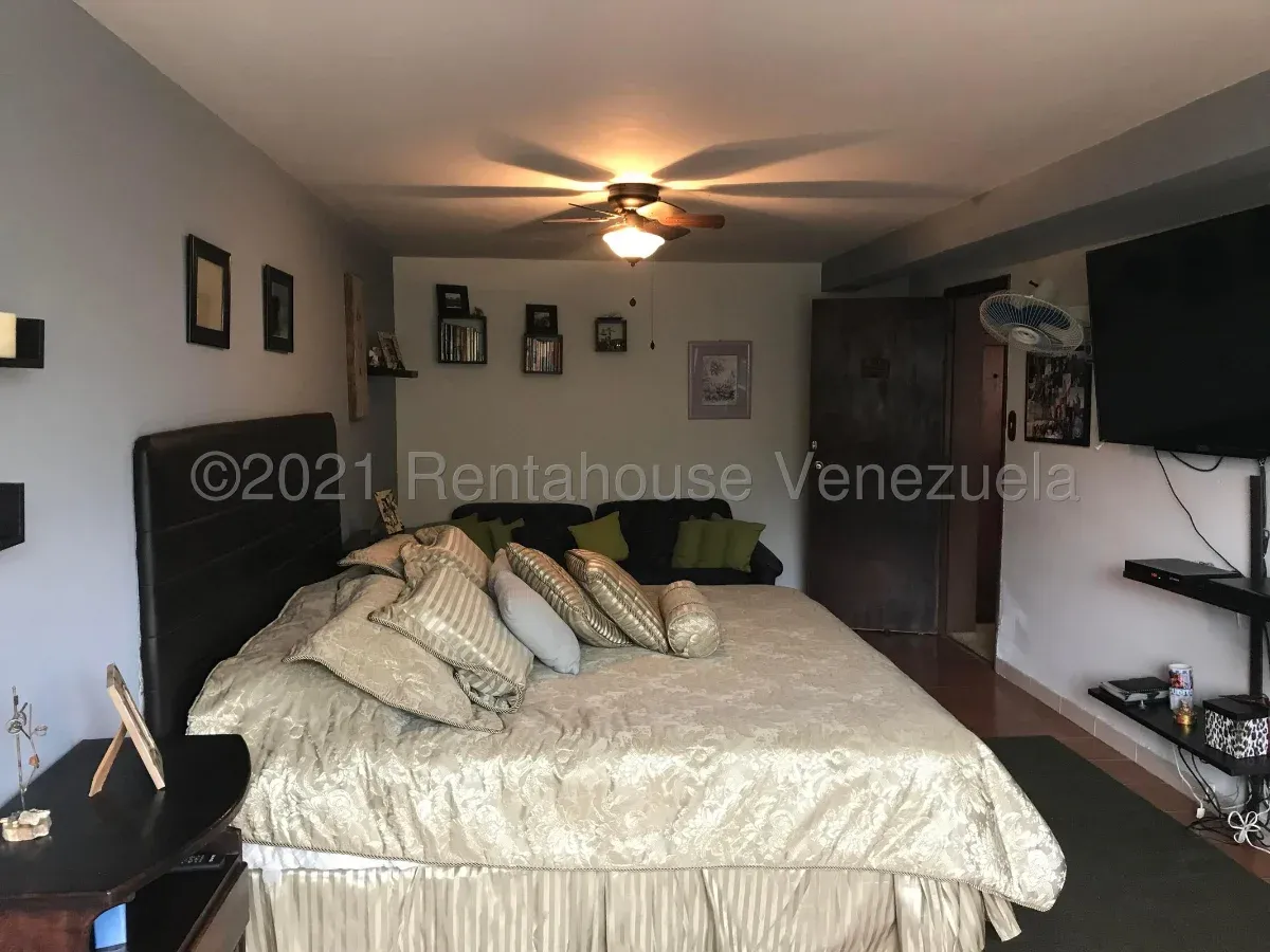 Maravillosa Casa En Venta La Suiza, San Antonio De Los Altos. Excelente Clima De Montaña, Hermosa Vi - 13