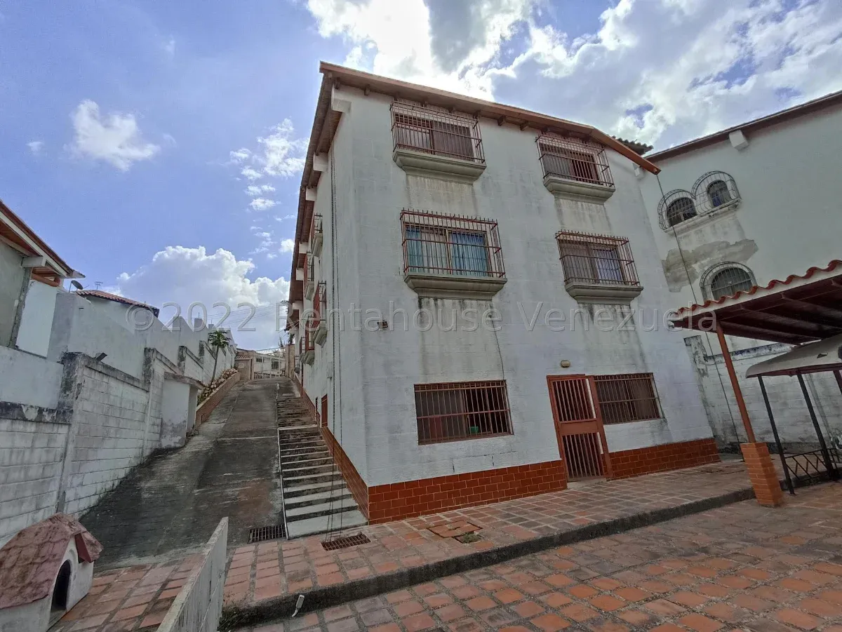 Estupenda Casa En Venta Pan De Azúcar, Colinas De Carrizal. Terreno Con Árboles Frutales, Terraza  - 12