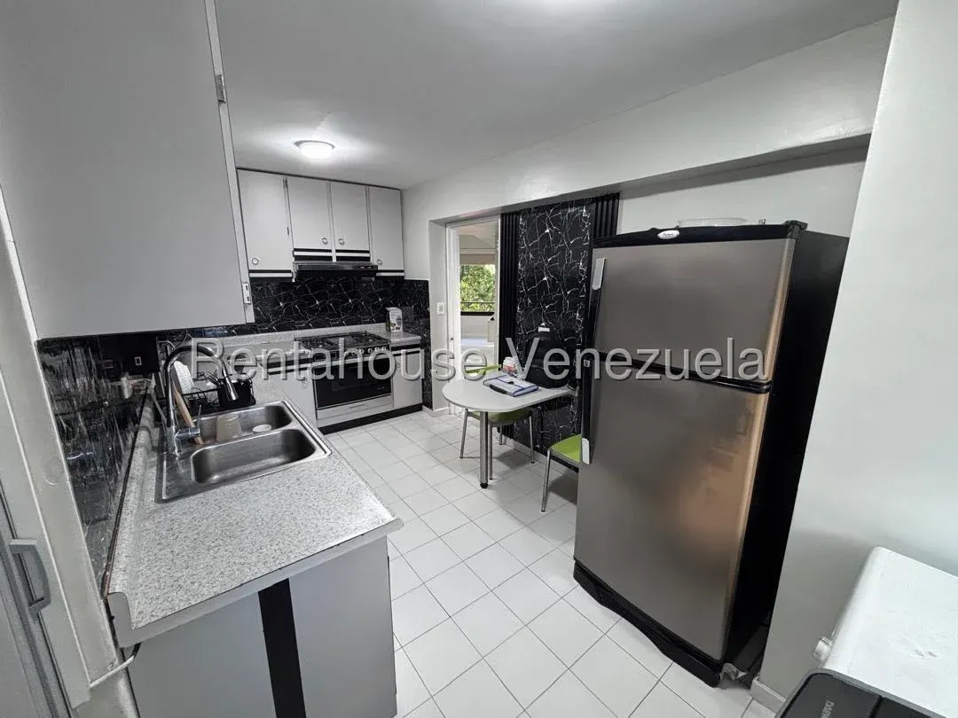 Apartamento En Venta Montecristo. Edificio Con Pozo De Agua Propio. Areas Verdes Con Caminerías - 6