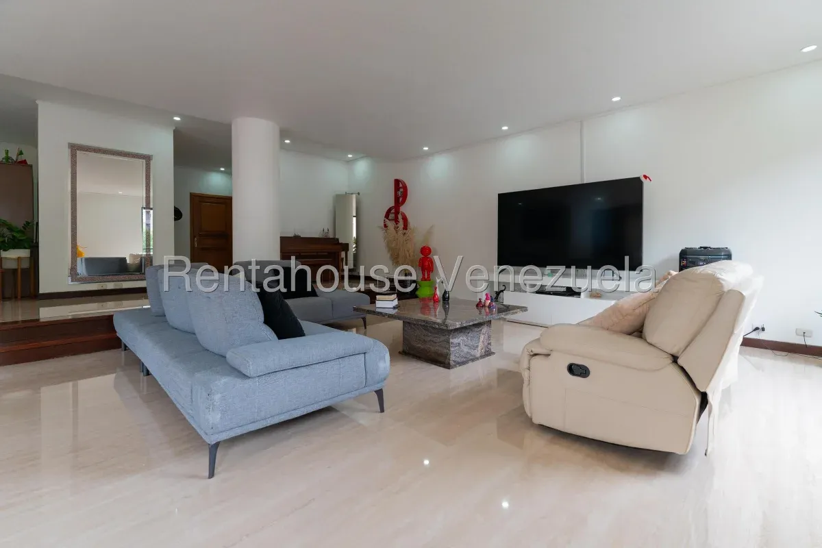 Exclusivo Apartamento En venta Los Palos Grandes.