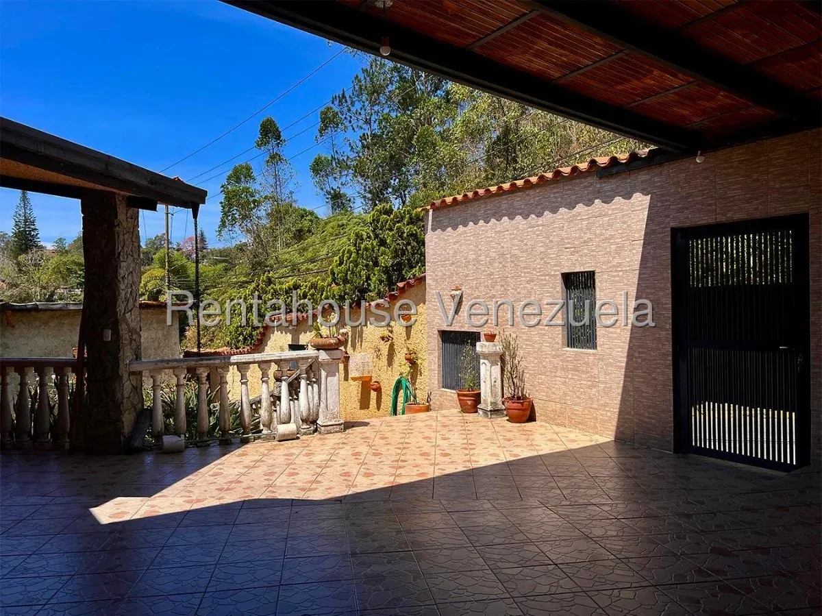 Casa en venta Colinas de Carrizal  - 2