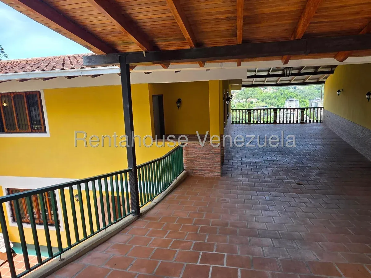 Espectacular Casa En Venta San Antonio De Los Altos. Bellos Jardines. Agradable Clima De Montaña - 9