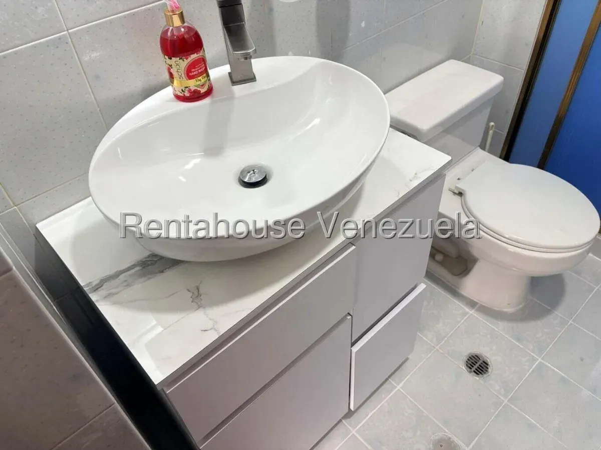Cómodo Apartamento En Venta Terrazas Del Ávila. Amoblado Listo Para Habitar - 17