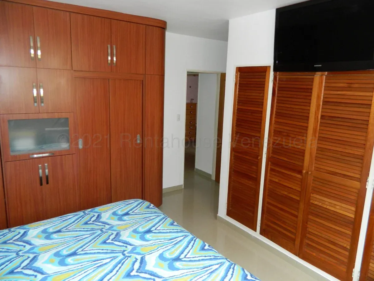 Espacioso Y Bello Apartamento En Venta San Antonio De Los Altos, Urbanización Las Salias - 11