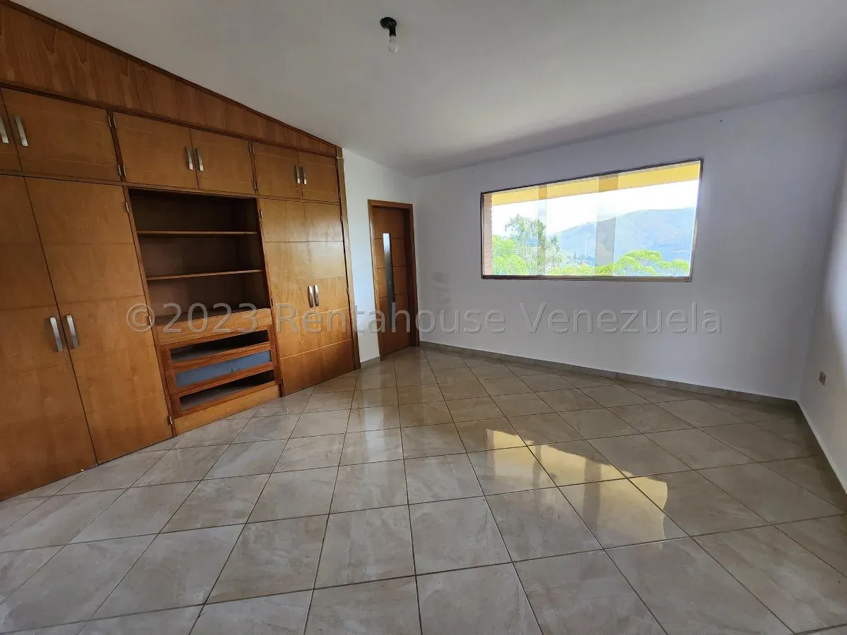 Estupenda Casa En Venta Carrizal Con Extenso Terreno. Amplia Terraza Con Linda Vista - 10