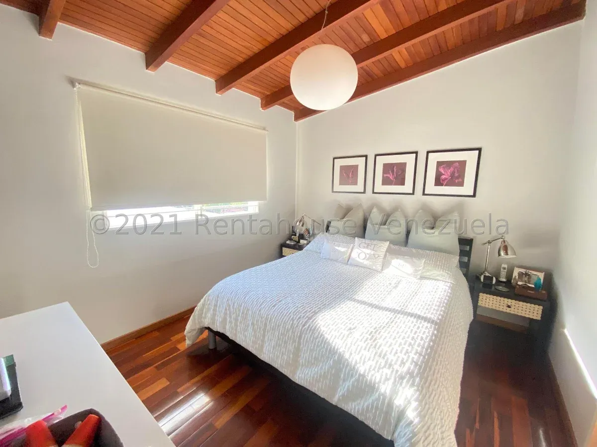 Bonita Y Acogedora Casa En Venta Colinas De La California. Terraza Con Linda Vista Panorámica - 9