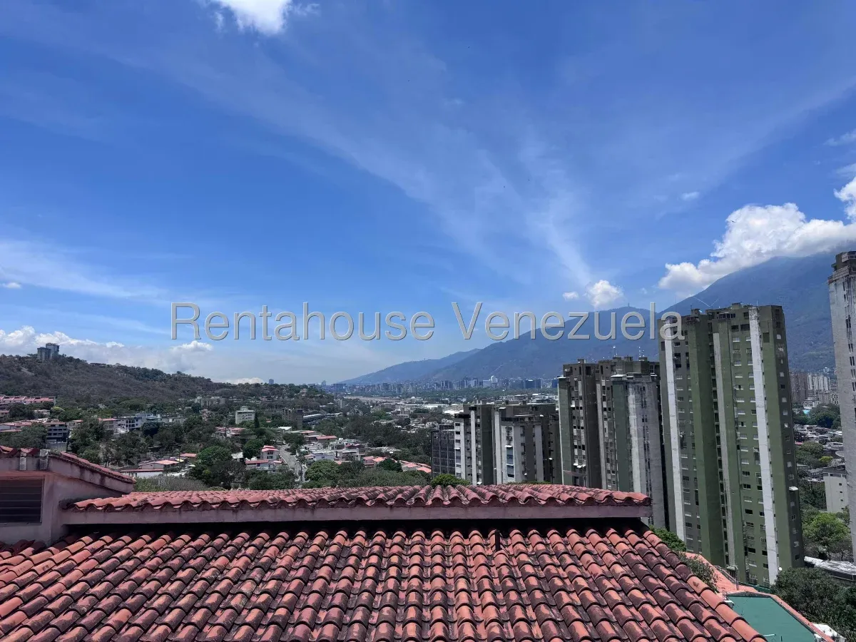 Esplendida Casa En Venta Colinas De La California. Espectacular Terraza Con Vista Al Ávila - 10