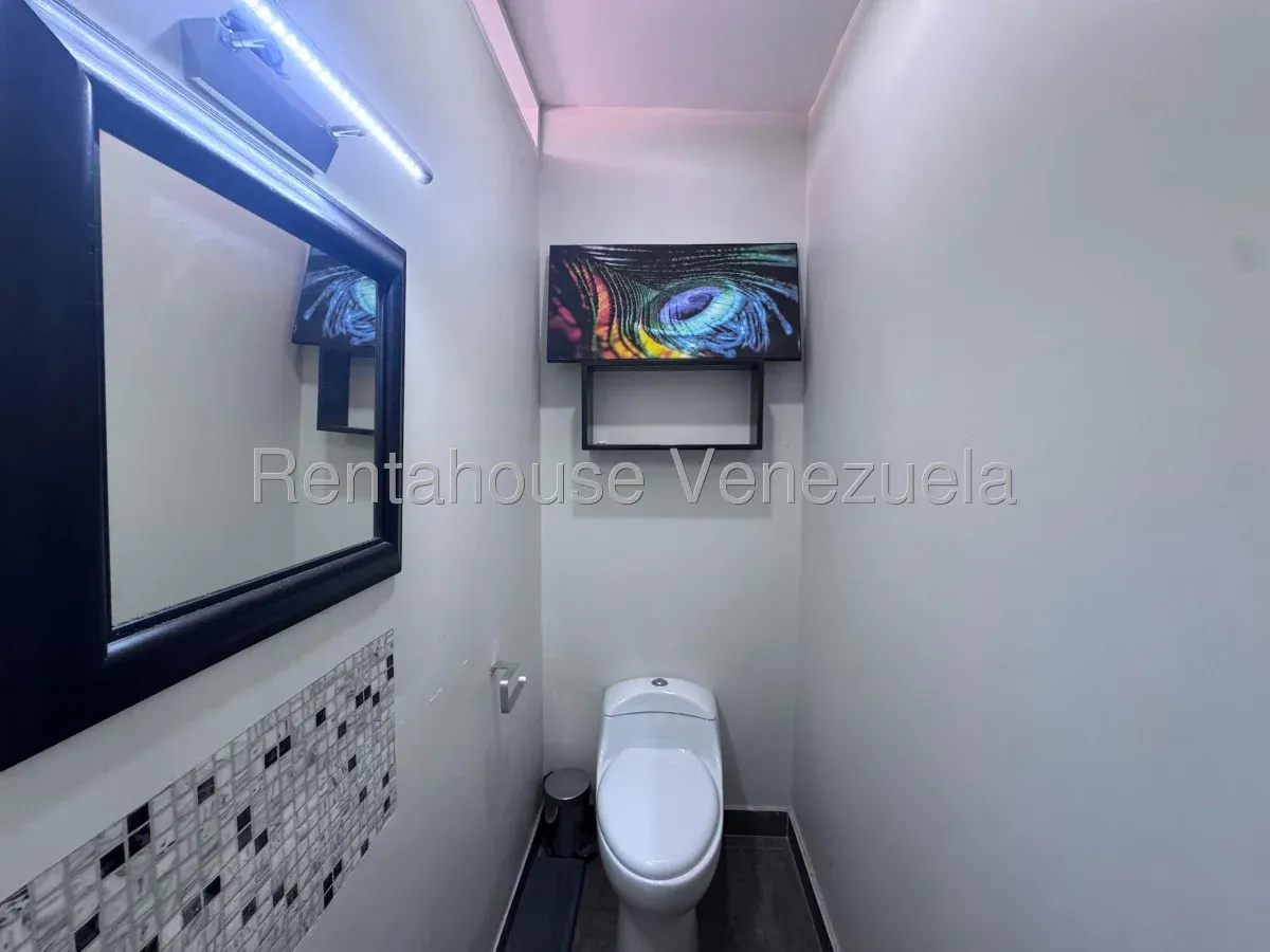 Esplendida Casa En Venta Colinas De La California. Espectacular Terraza Con Vista Al Ávila - 14