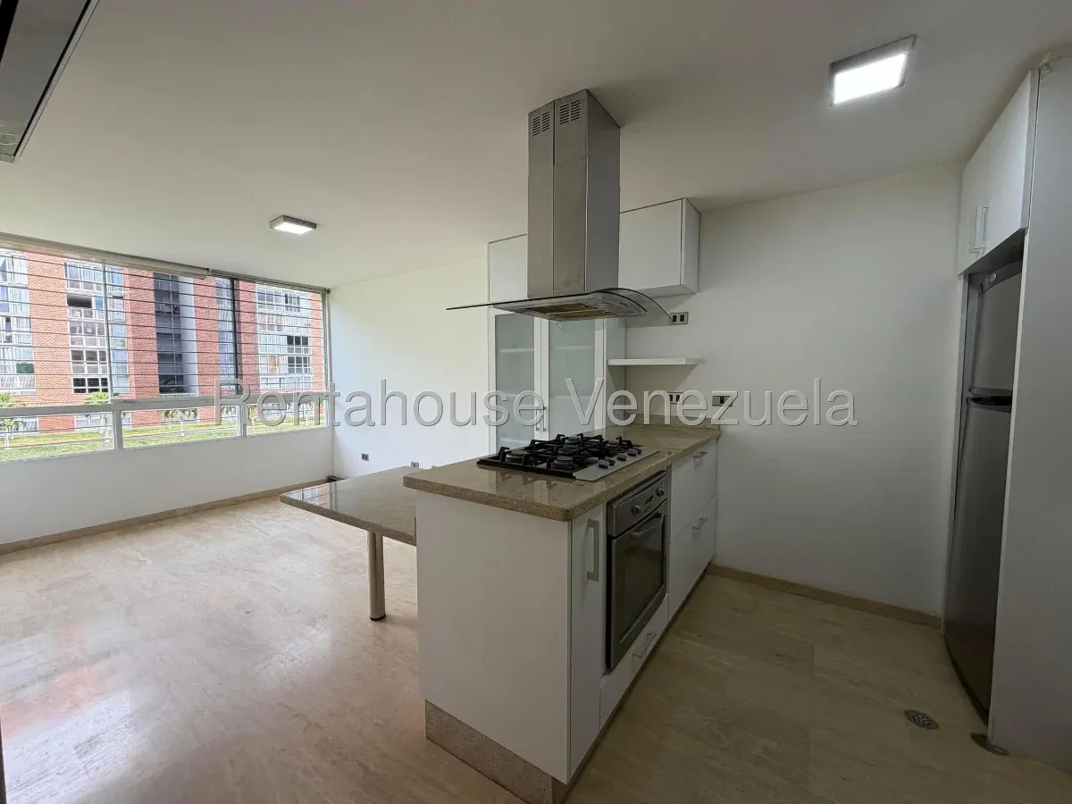 Bonito Apartamento En Venta El Encantado. Pisos De Mármol. Dos Puestos De Estacionamiento - 6