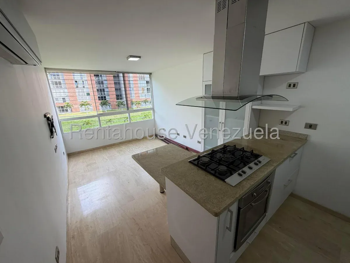 Bonito Apartamento En Venta El Encantado. Pisos De Mármol. Dos Puestos De Estacionamiento - 17