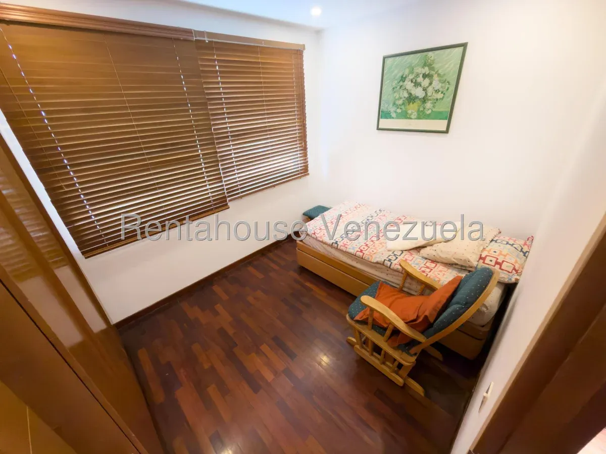 Estupendo Apartamento Ph En Alquiler La Castellana. Amoblado. Terraza Con Parrillera - 16