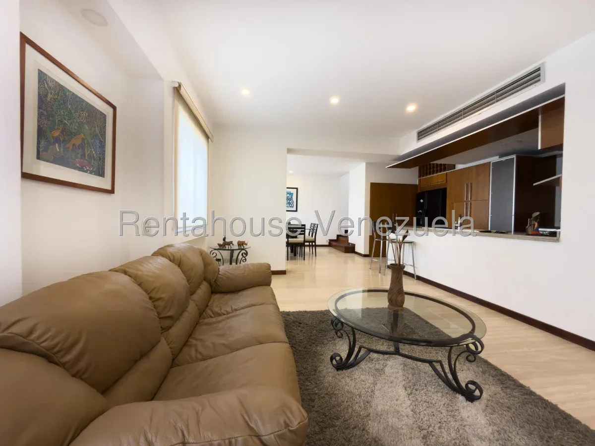 Estupendo Apartamento Ph En Alquiler La Castellana. Amoblado. Terraza Con Parrillera - 4