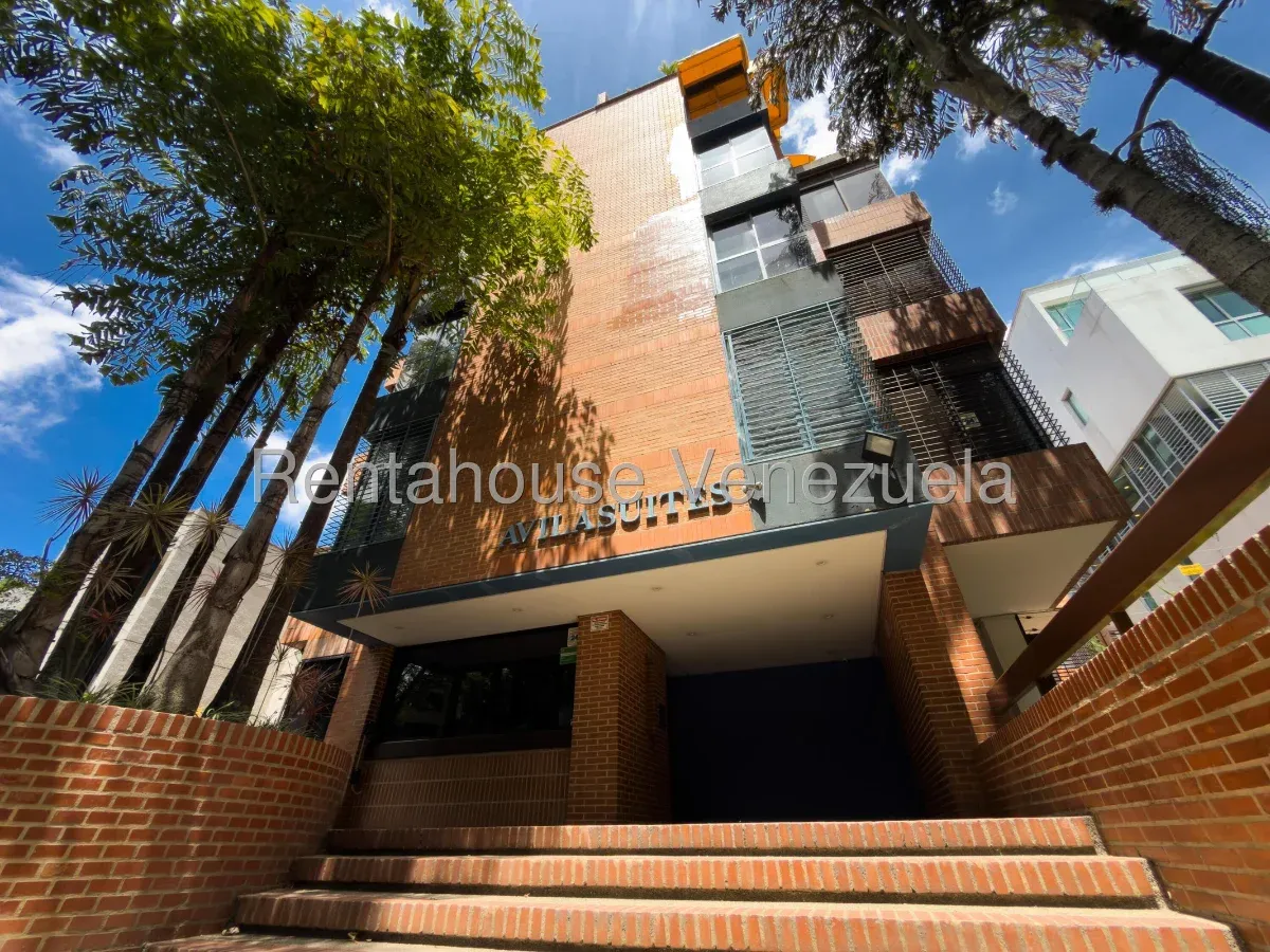 Estupendo Apartamento Ph En Alquiler La Castellana. Amoblado. Terraza Con Parrillera