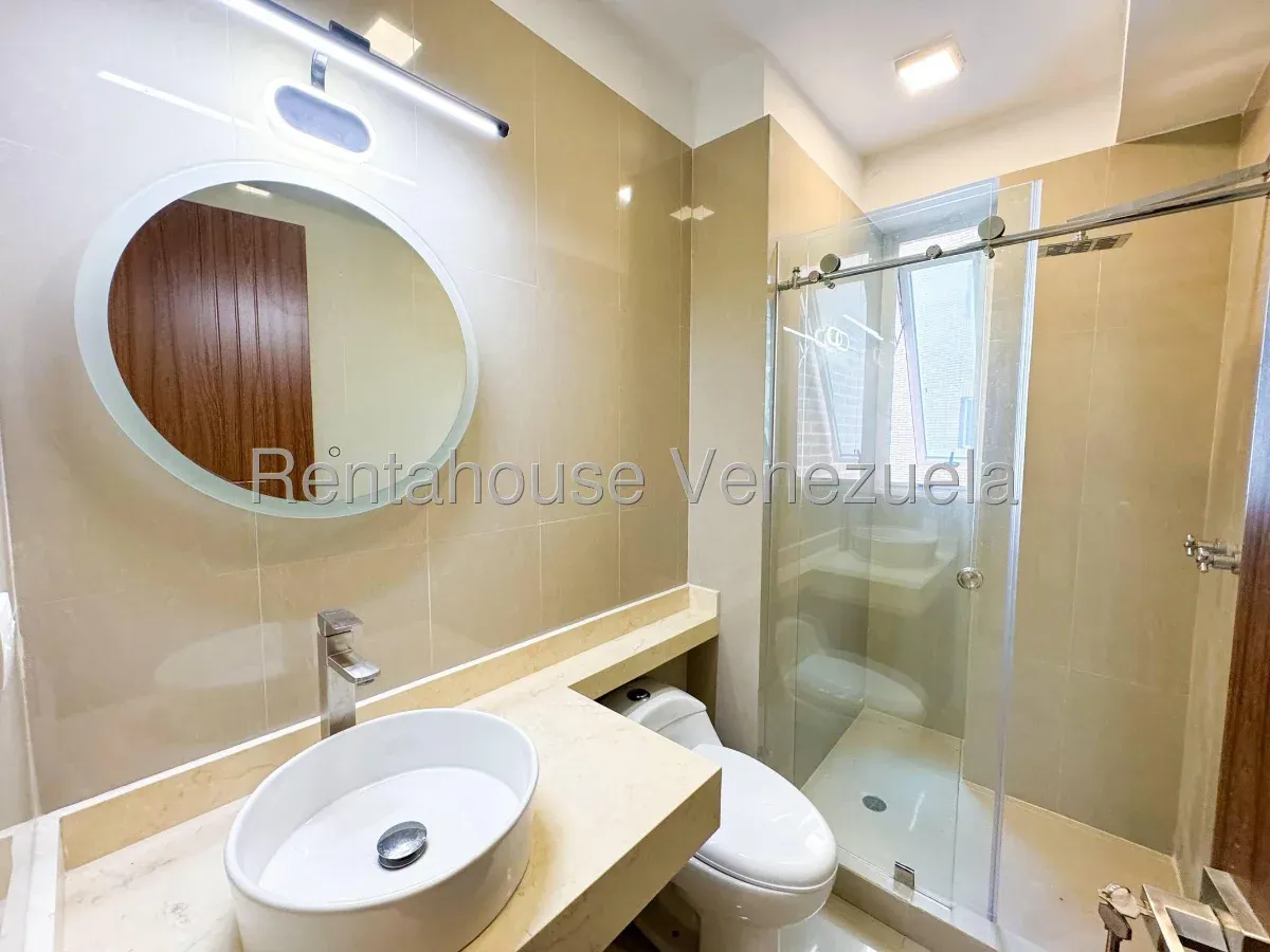 Moderno Y Hermoso Apartamento En Venta Santa Fe Sur. Amoblado. Piso Bajo - 12