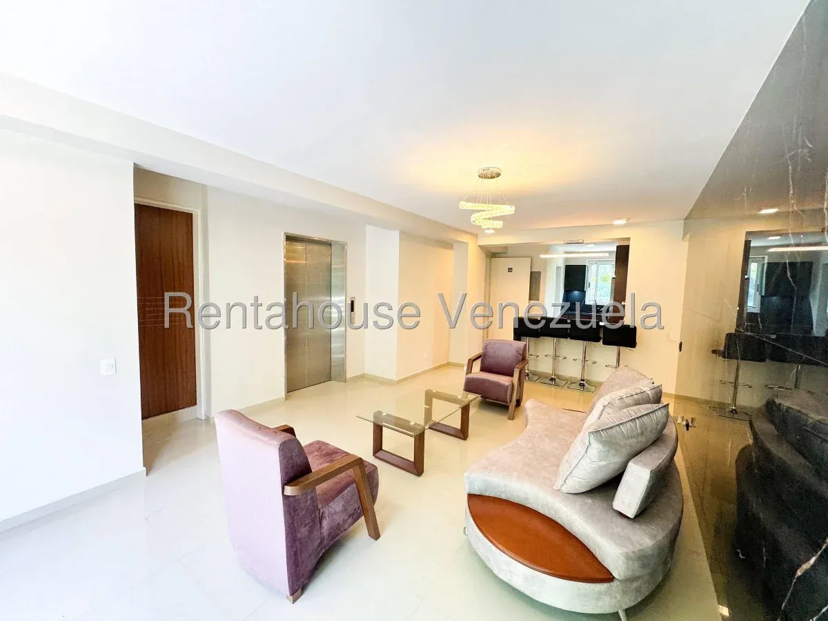 Moderno Y Hermoso Apartamento En Venta Santa Fe Sur. Amoblado. Piso Bajo - 3