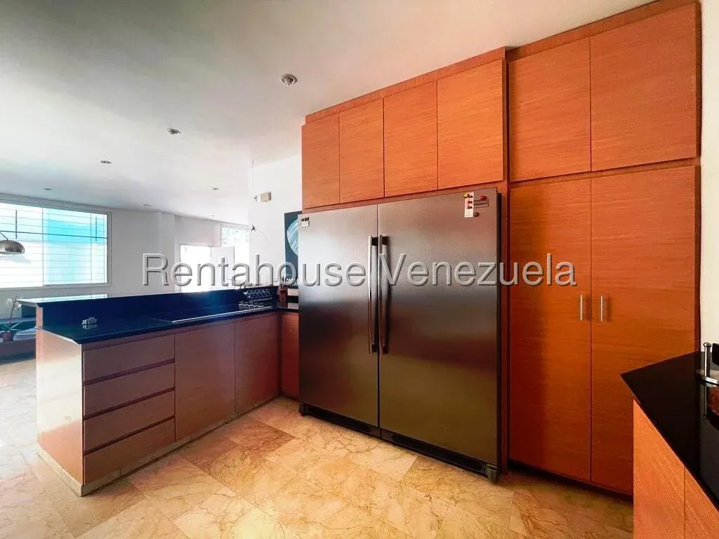 Acogedora Casa En Venta Alto Prado. Terraza Con Bonita Vista Al Ávila - 13