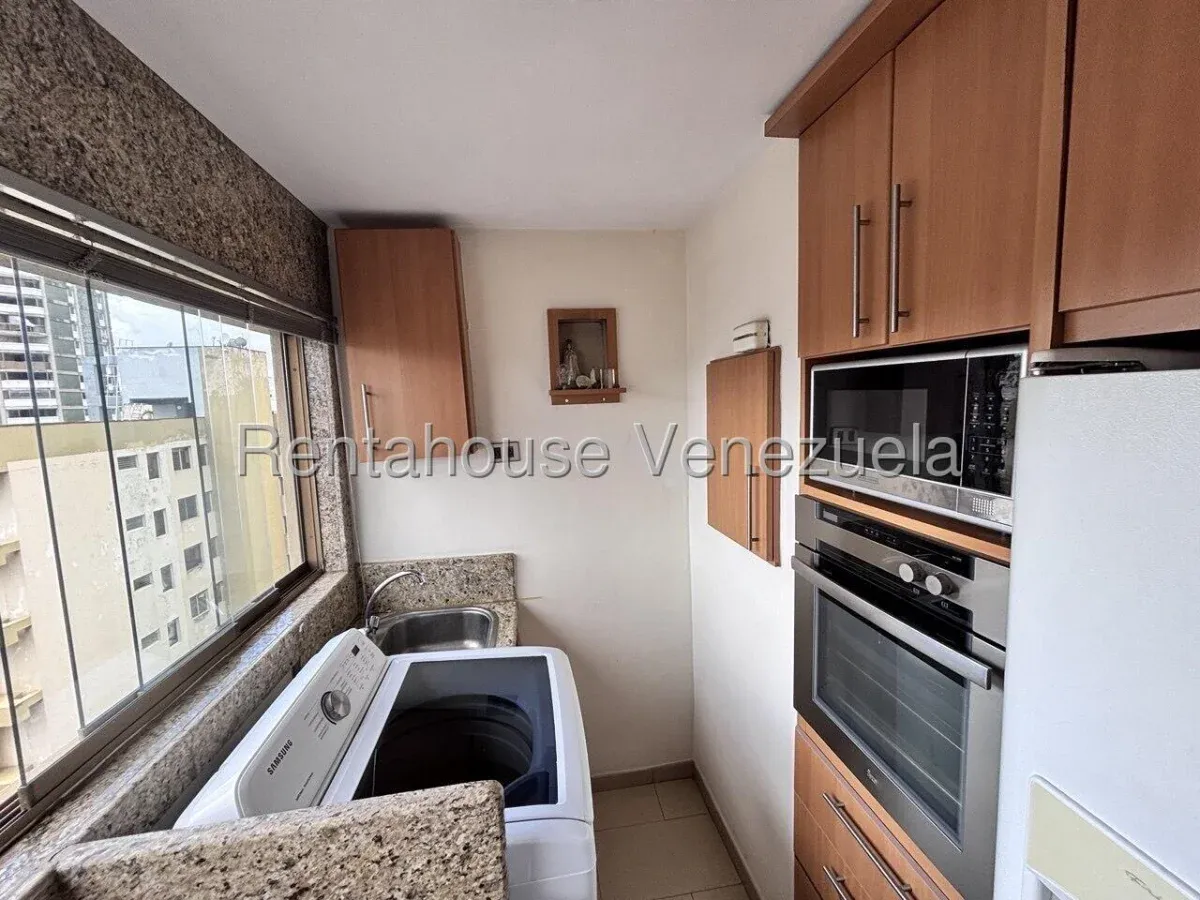 Apartamento En Venta Los Palos Grandes - 17