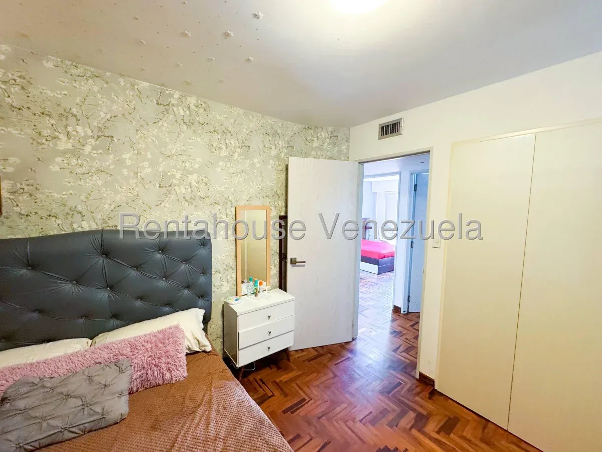Bonito Y Cómodo En Venta Manzanares. Vista Al Ávila  - 11