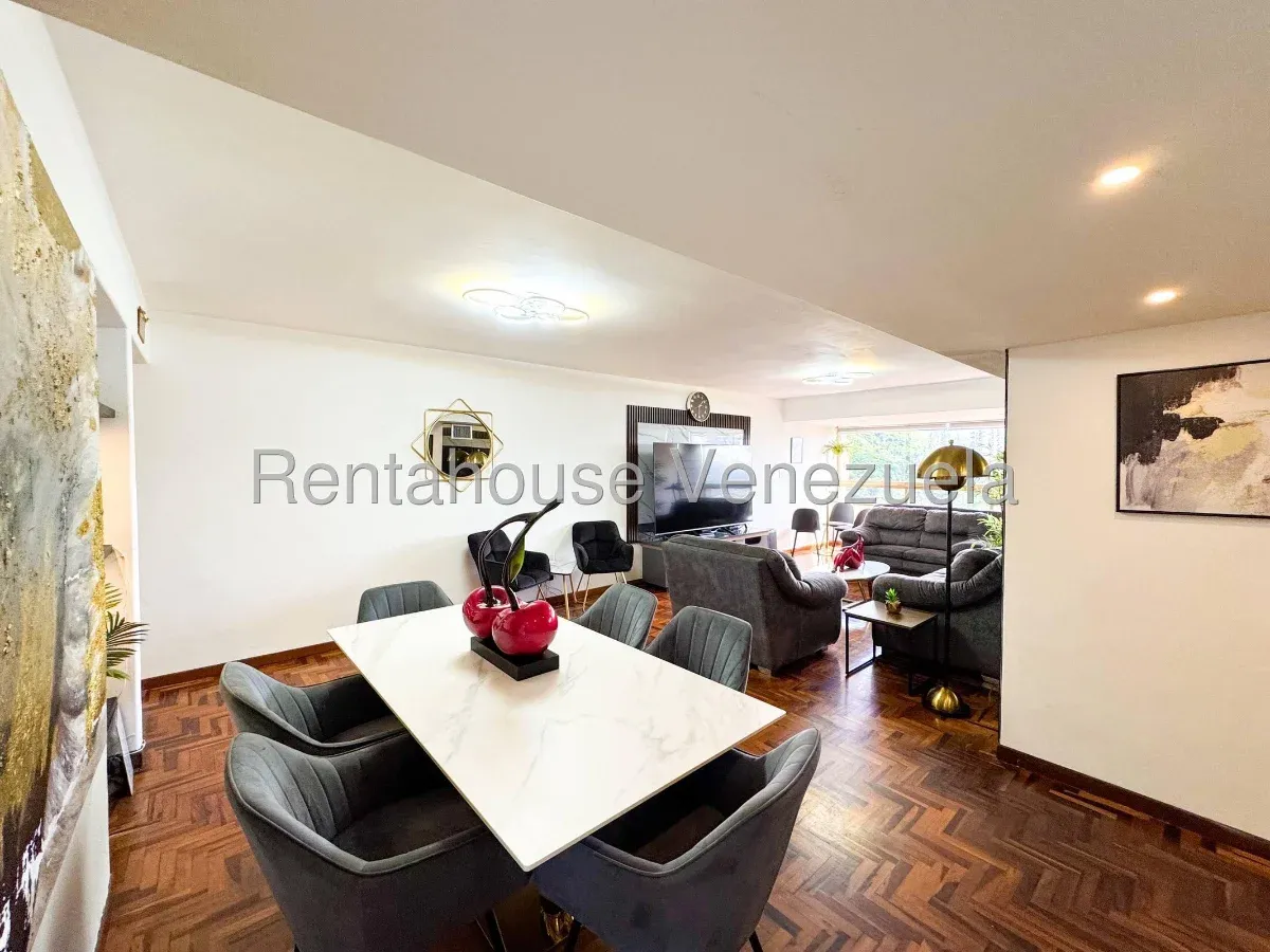 Bonito Y Cómodo En Venta Manzanares. Vista Al Ávila  - 3