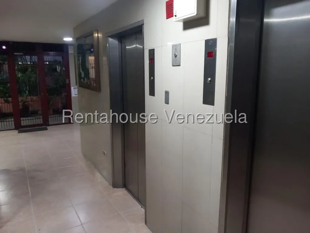 Acogedor Apartamento En Venta El Tambor, Los Teques. Vigilancia Privada - 12