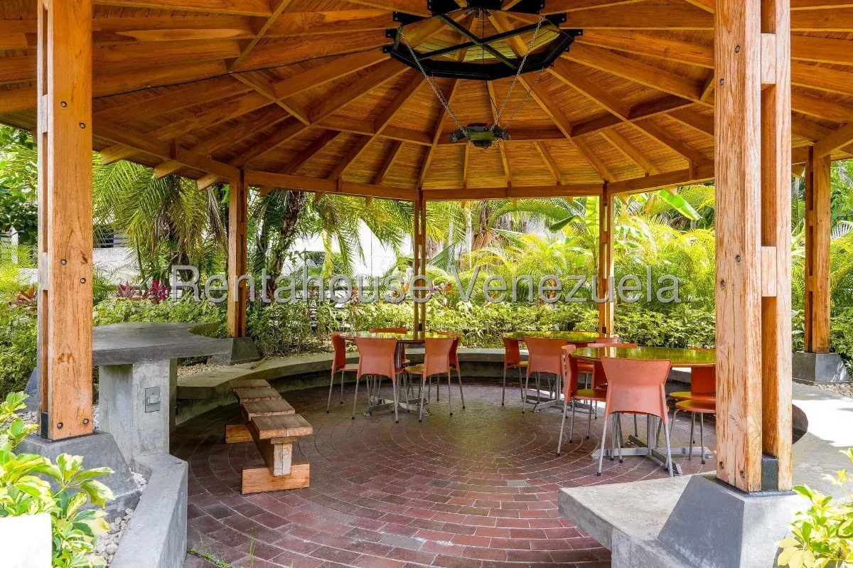 Excelente Apartamento En Venta Los Chorros. Planta Baja - 5