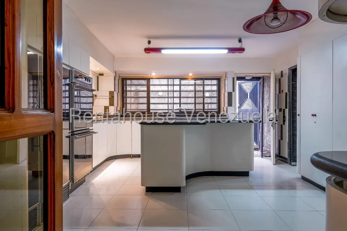 Excelente Apartamento En Venta Los Chorros. Planta Baja - 9