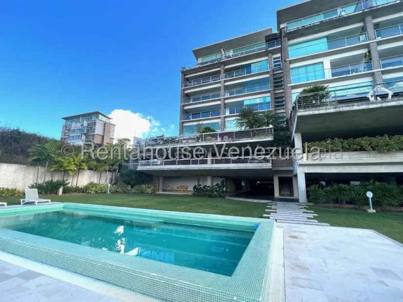 Hermoso Apartamento En Alquiler Alto Hatillo. Amoblado Y Equipado. Estupenda Vista Al Ávila