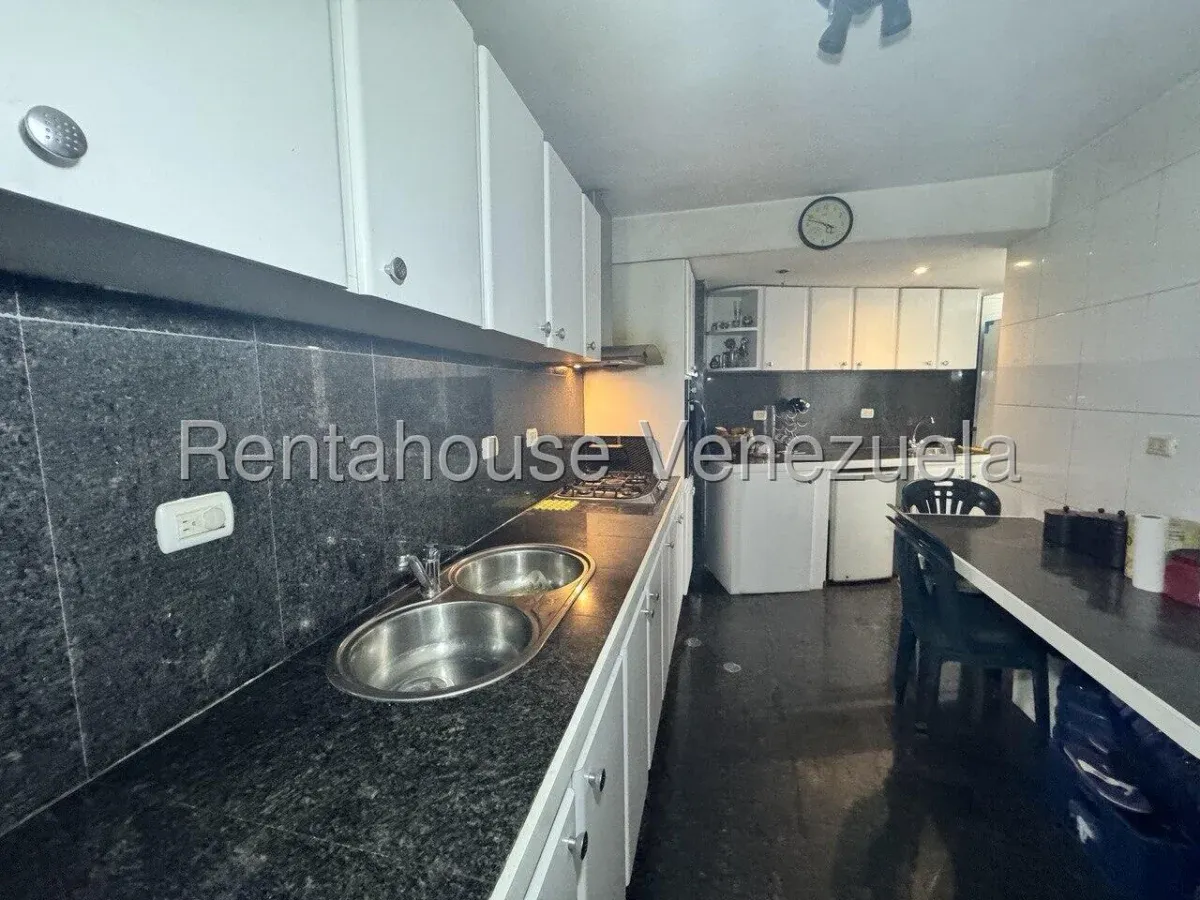 Cómodo Apartamento En Venta Los Caobos - 4