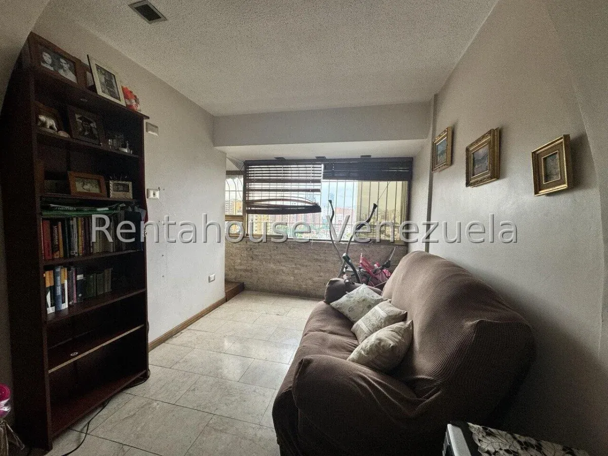 Cómodo Apartamento En Venta Los Caobos - 2