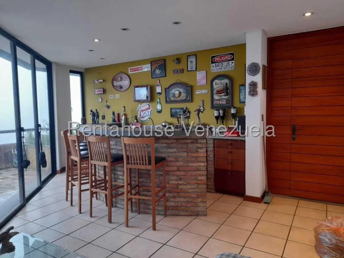 Estupendo Apartamento Ph En Urbanización Miranda, Amplia Terraza Con Hermosa Vista Panorámica - 7