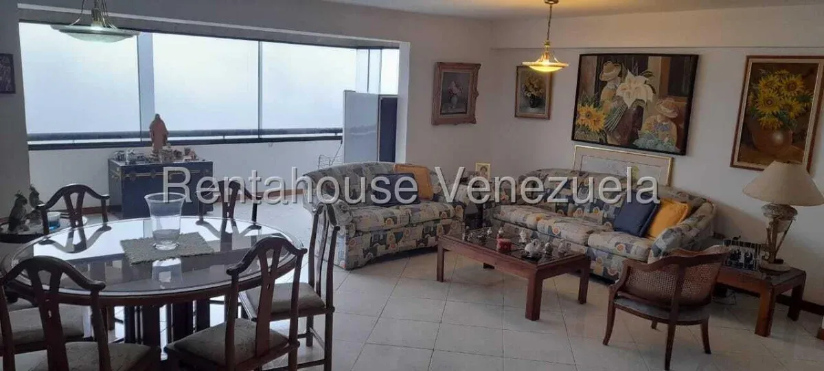 Estupendo Apartamento Ph En Urbanización Miranda, Amplia Terraza Con Hermosa Vista Panorámica - 2