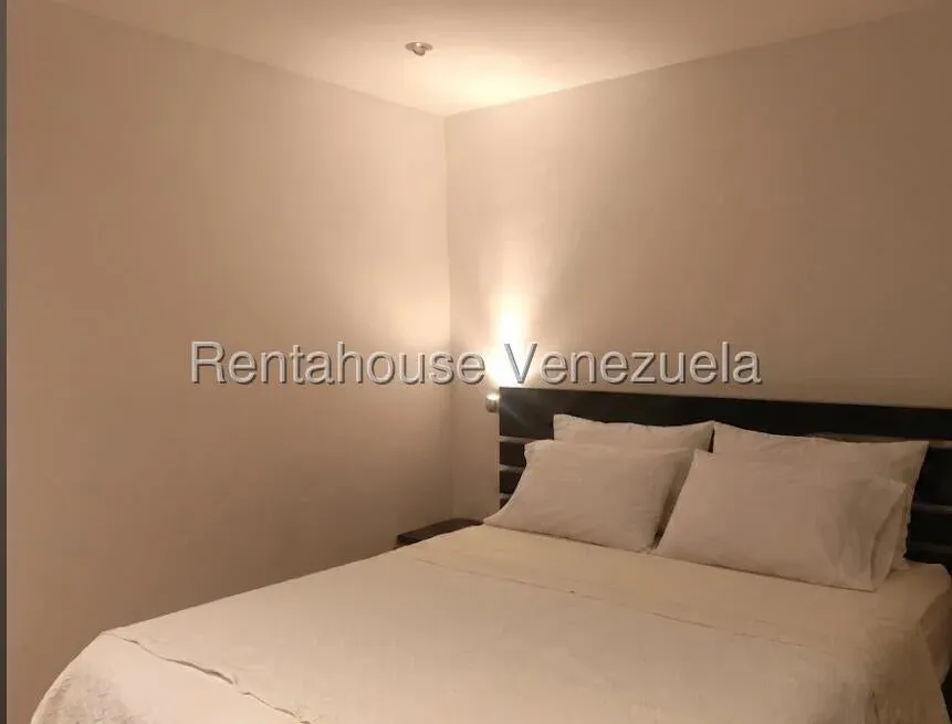 Acogedor Apartamento En Venta El Cigarral. Totalmente Amoblado Y Equipado  - 7