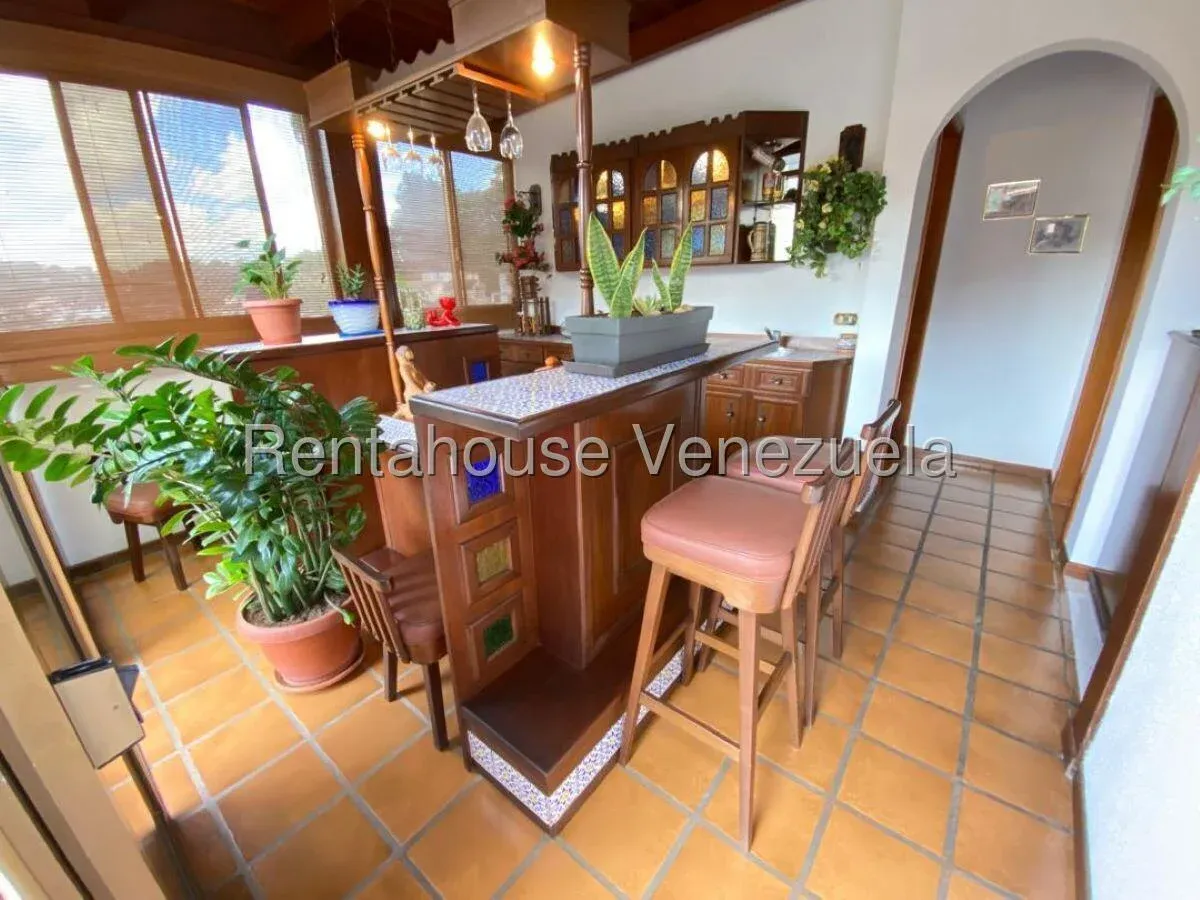 Espacioso Apartamento En Venta Las Esmeraldas . Terraza Con Parrillera. Hermosa Vista Panorámica - 10