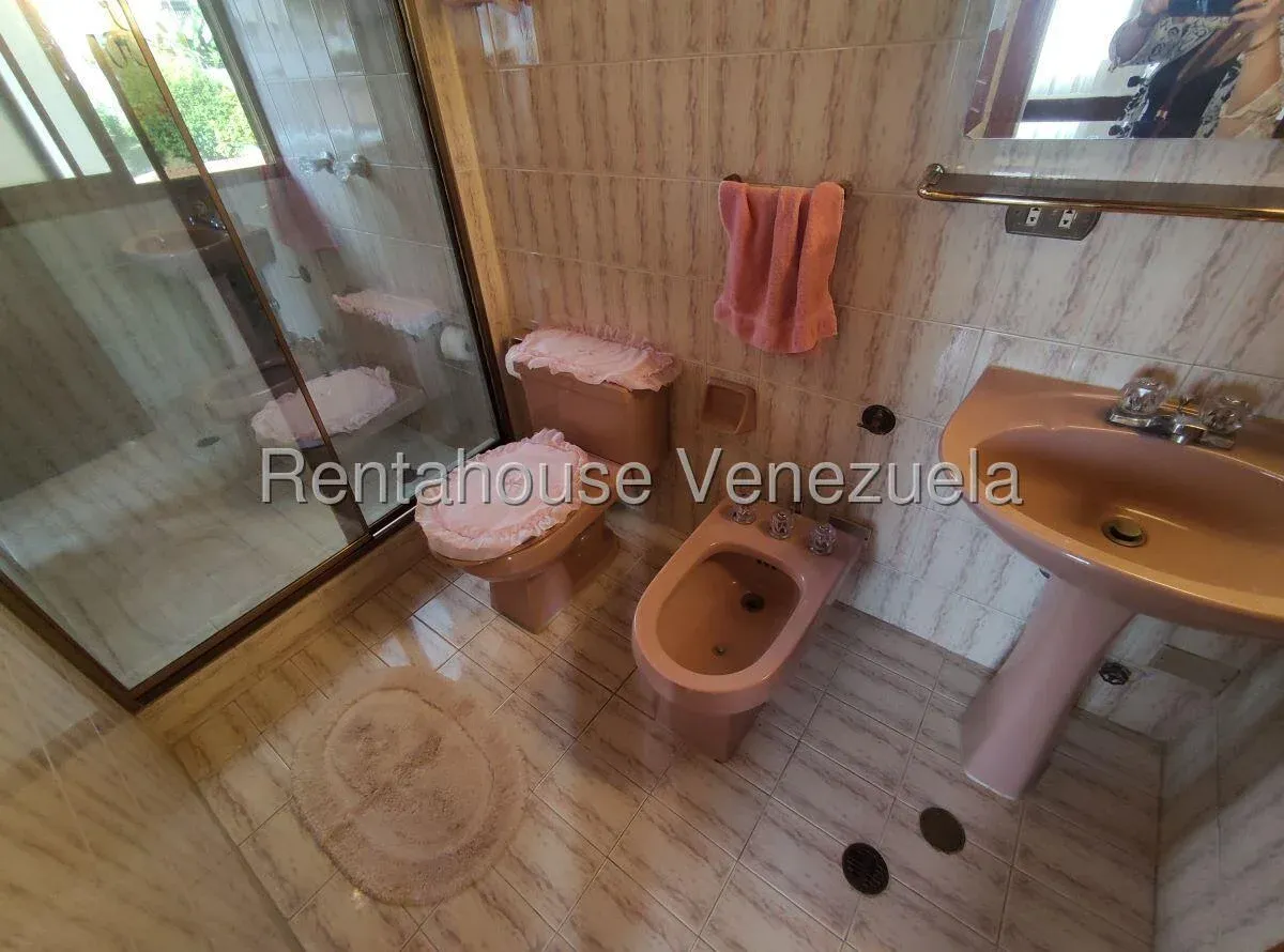 Espacioso Apartamento En Venta Las Esmeraldas . Terraza Con Parrillera. Hermosa Vista Panorámica - 16