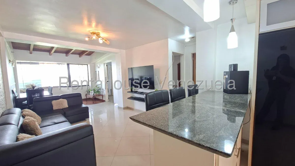 Bello Apartamento En Venta Loma Mágica, Carrizal - 4