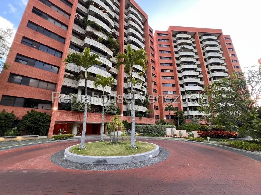 Maravilloso Apartamento En Venta Los Dos Caminos. Pozo De Agua, Piscina, Gimnasio, Areas Verdes - 17