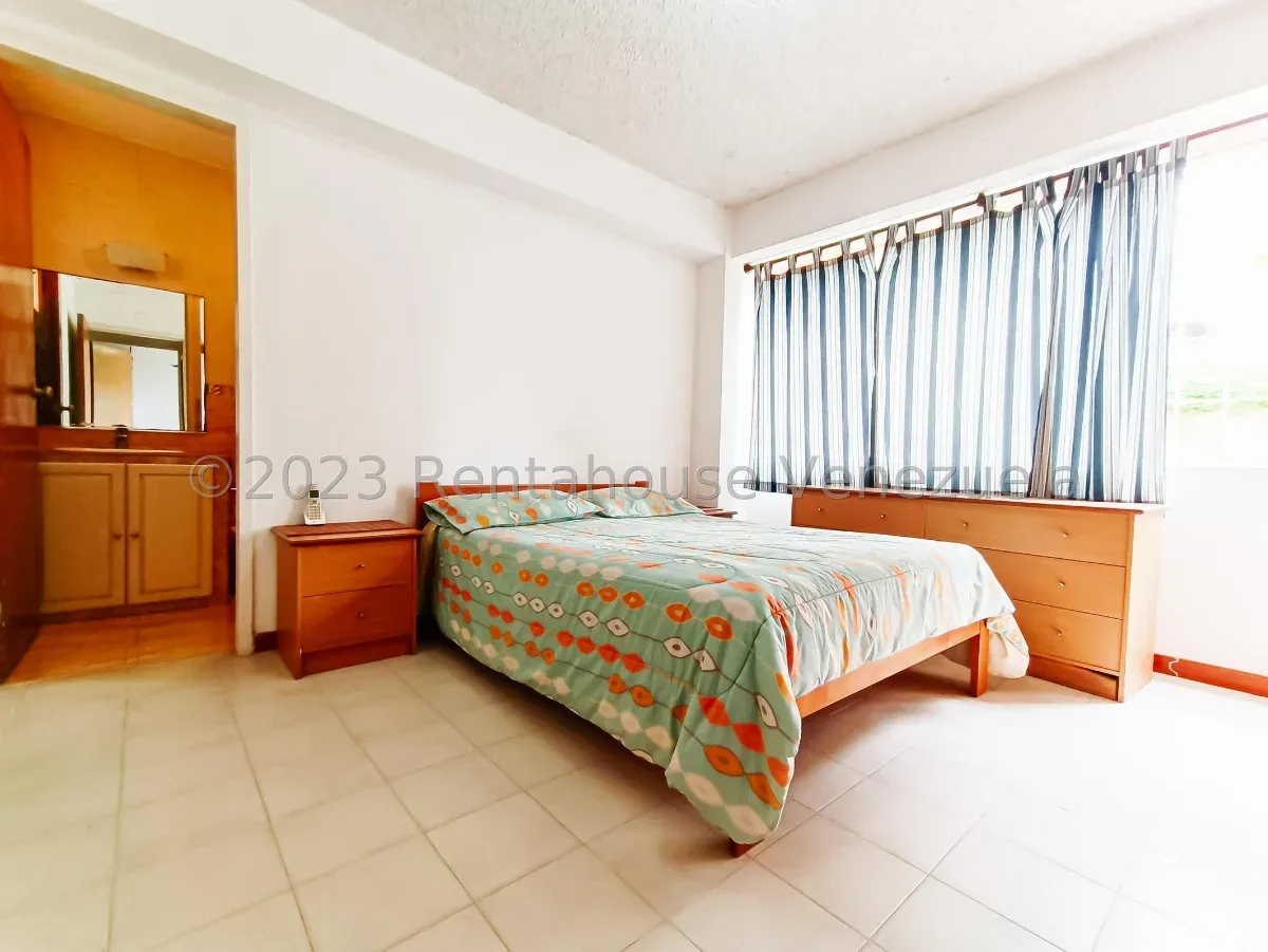 Lindo Apartamento En Parque El Retiro San Antonio De Los Altos. Agradable Clima De Montaña - 13