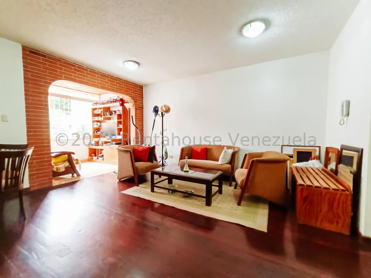 Lindo Apartamento En Parque El Retiro San Antonio De Los Altos. Agradable Clima De Montaña