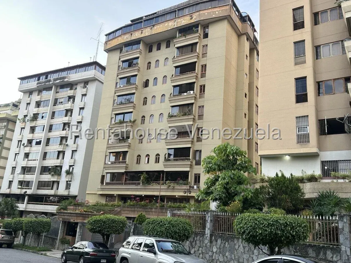 Confortable Apartamento En Venta Terrazas Del Ávila. Iluminación Y Ventilación Natural