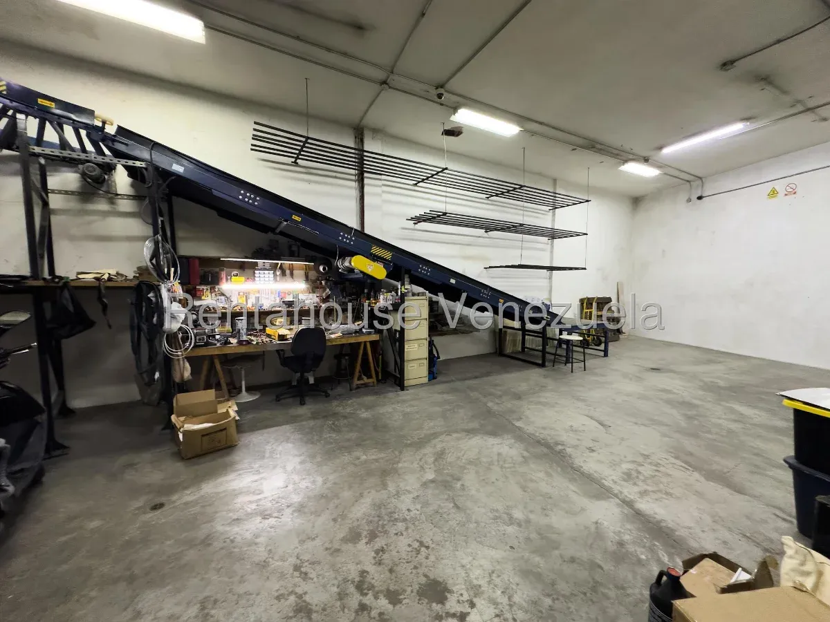 Exclusivo Local Comercial En Alquiler Chacao - 16