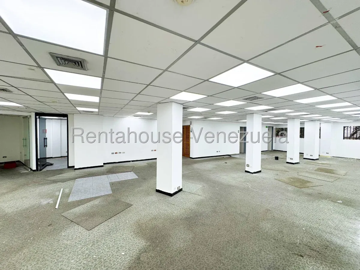 Excelente Edificio Comercial En Alquiler Chacao - 5