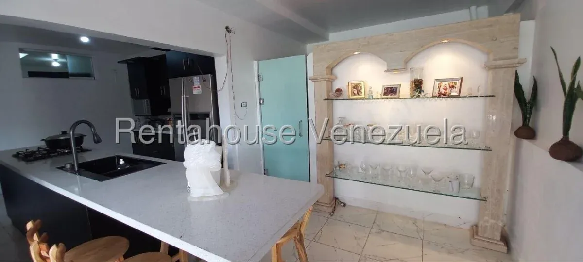 Hermosa Casa En Venta La Rosaleda San Antonio De Los Altos - 20