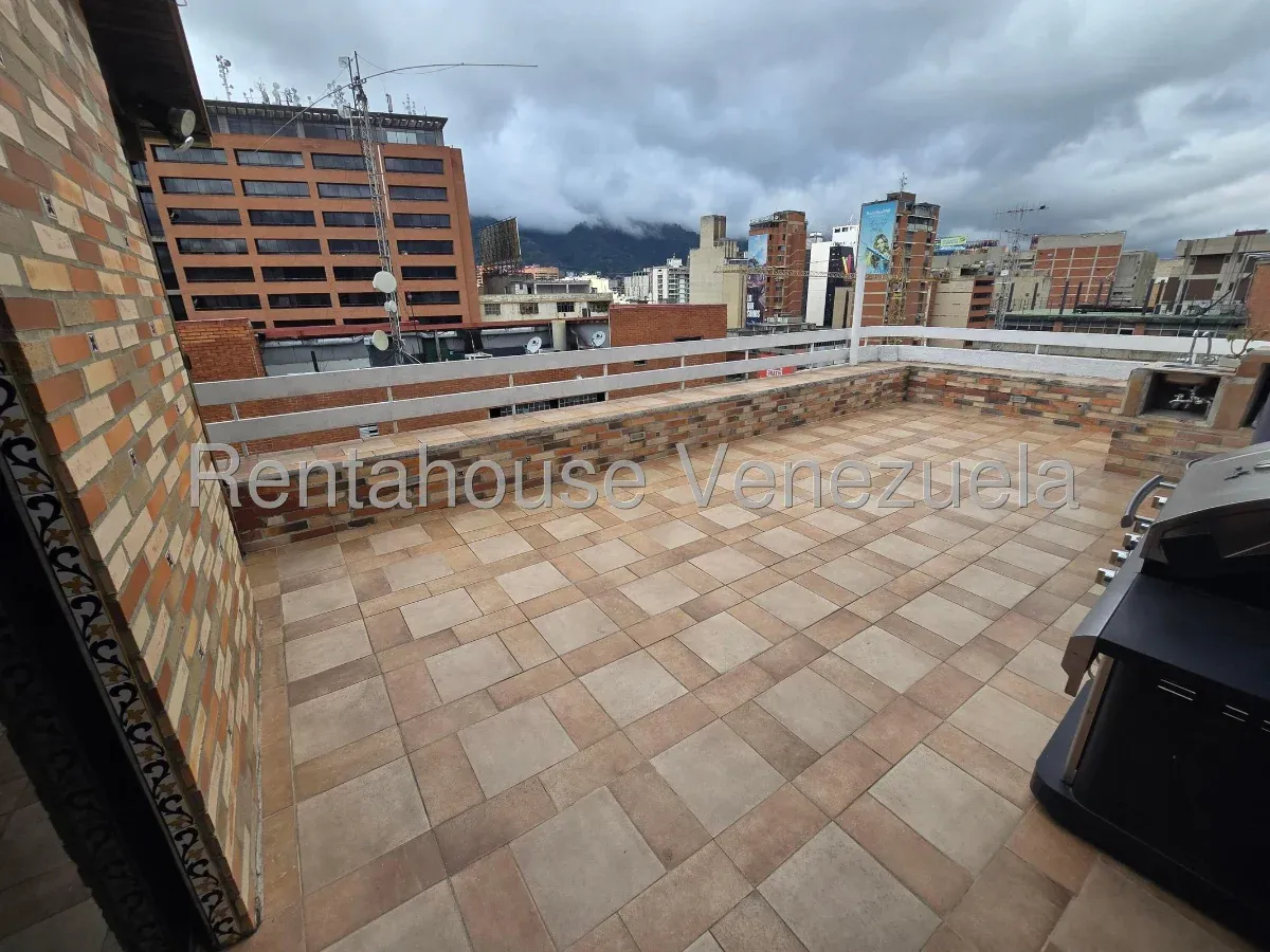 Apartamento en alquiler en El Rosal Caracas, Amoblado - 17