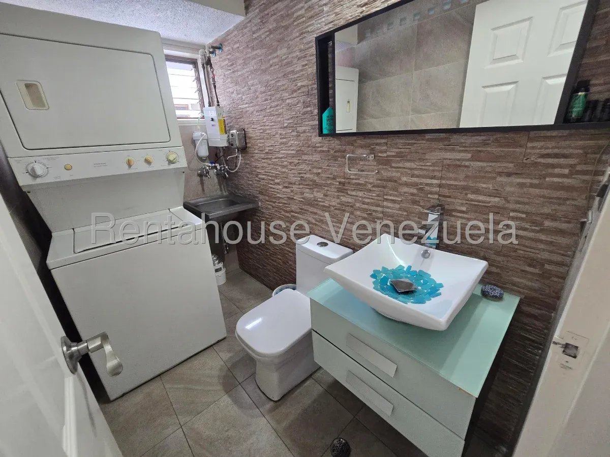Apartamento en alquiler en El Rosal Caracas, Amoblado - 7