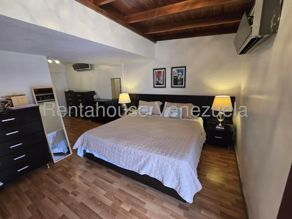 Apartamento en alquiler en El Rosal Caracas, Amoblado - 14